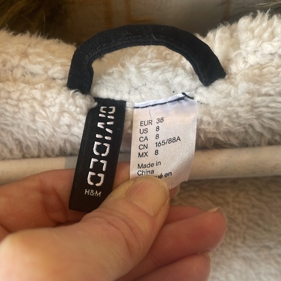 Womans Jacket - Picture 5 of 5